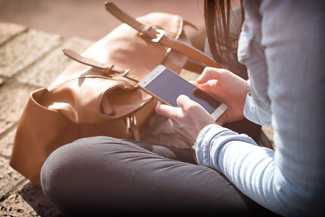 Tips to Game the New Facebook Algorithm as Told Through Gifs, Part 2: Link Embeds